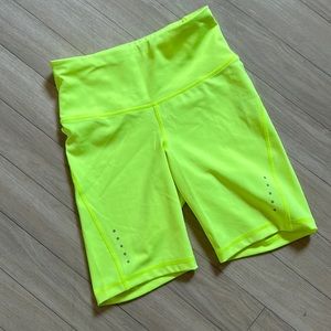 Old Navy Active Small bike shorts